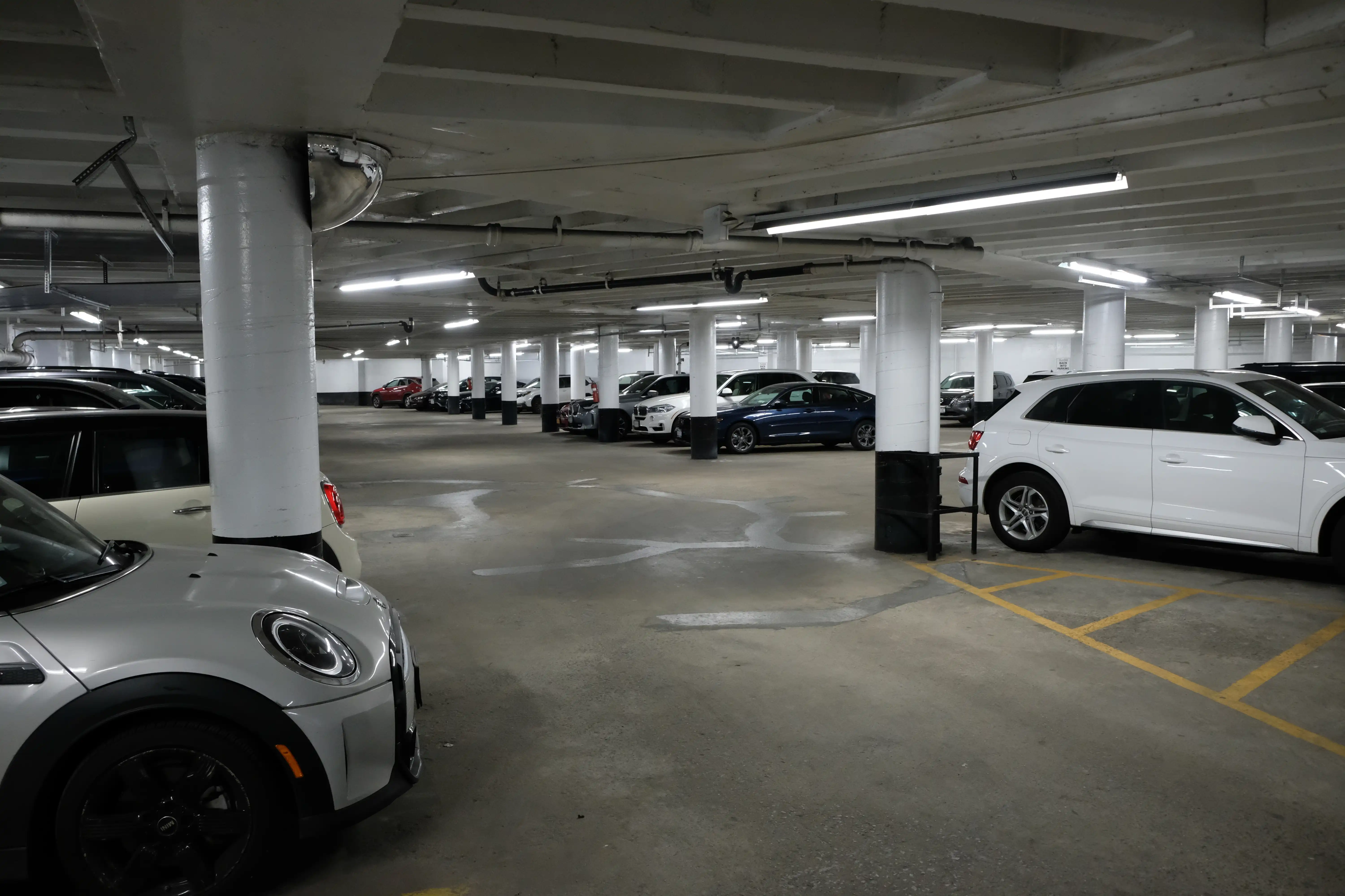 Private Garage 2