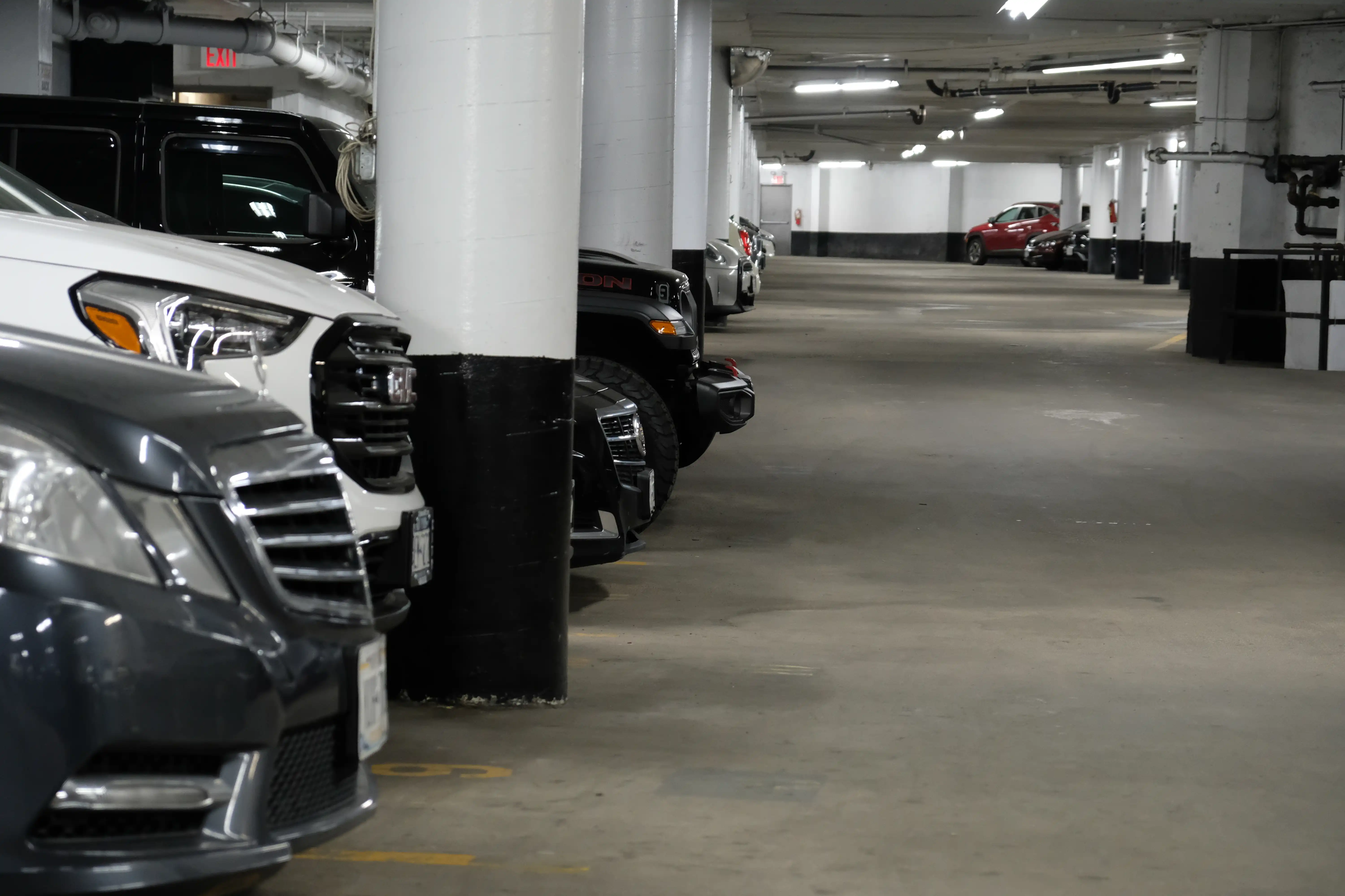 Private Garage 4